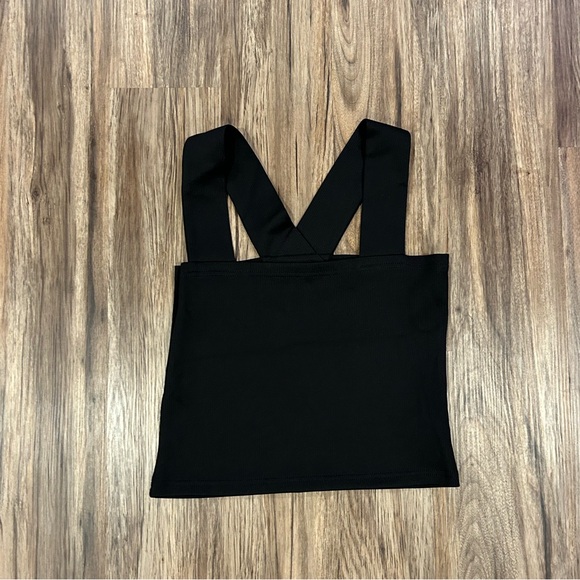 ZARA Black cropped halter style top - Picture 3 of 4